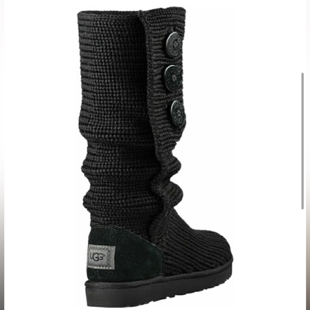 UGG Boots Crochet Black Size 8